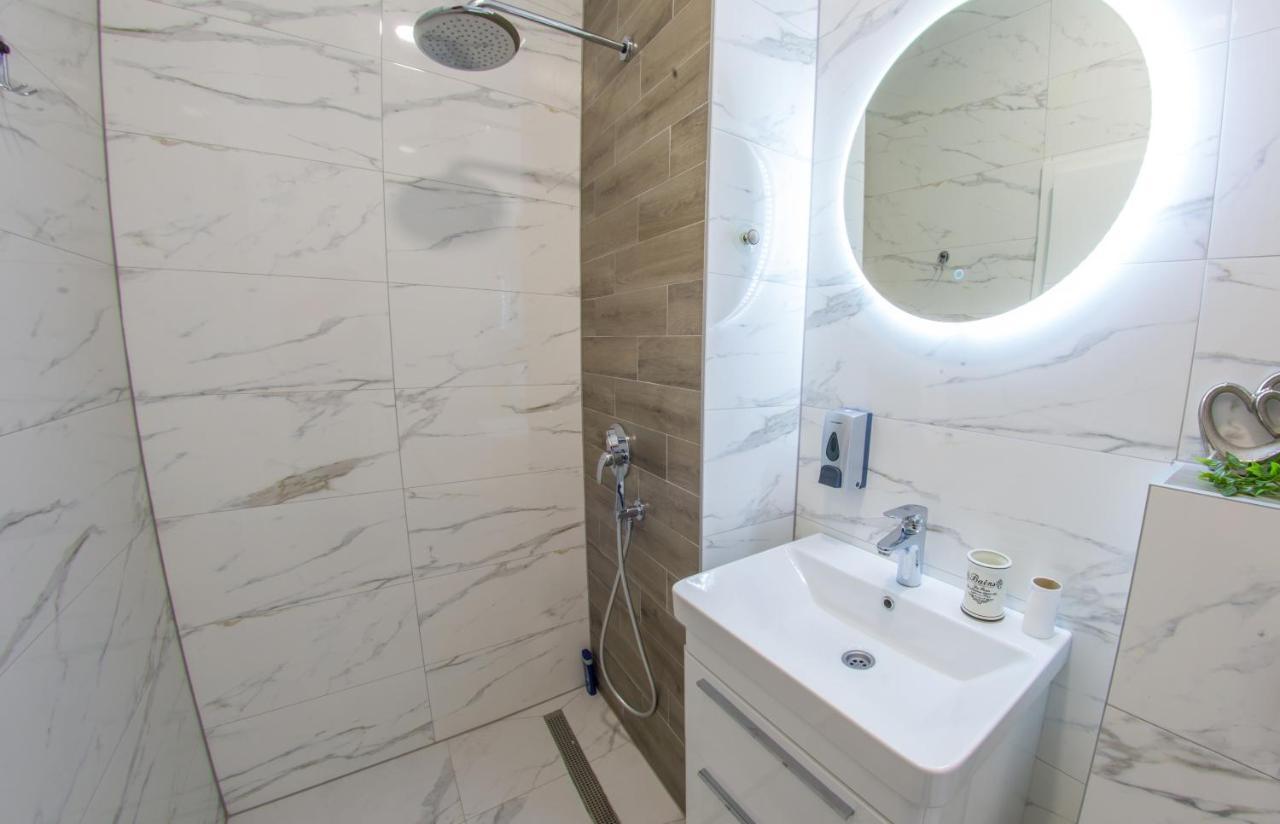 Apartment Neretva Magic Dream โมสตาร์ ภายนอก รูปภาพ